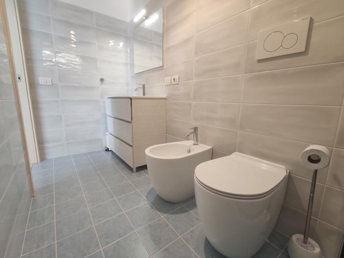Appartamento L'Azalea - A Due Passi Da Numana Con Grande Terrazzo E Piscina Condominiale Stagionale Sirolo Luaran gambar